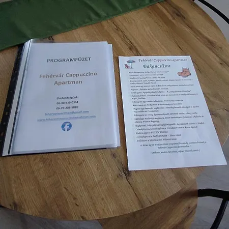 Fehervar Cappuccino Center, Ac, Easy Parking Appartement *