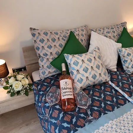 Fehervar Cappuccino Center, Ac, Easy Parking *