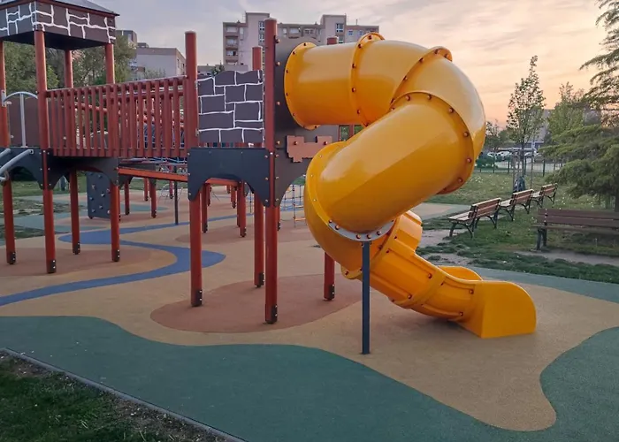 Fehervar Cappuccino Center, Ac, Easy Parking Apartament