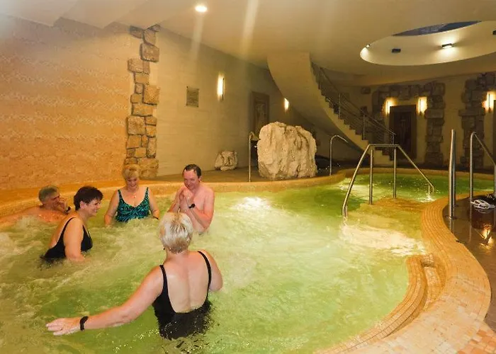 Fehervar Cappuccino Center, Ac, Easy Parking Apartment *