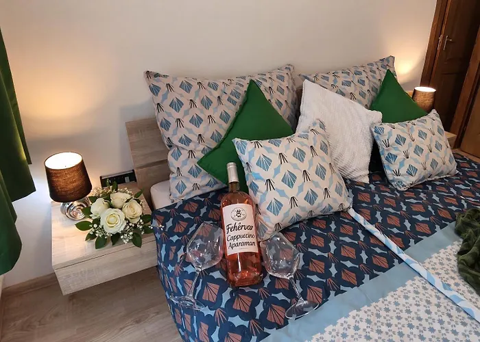 Fehervar Cappuccino Center, Ac, Easy Parking *